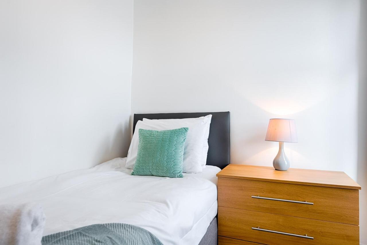 Walk To Swansea Stadium, 3 Rooms, Smart Tv'S Dış mekan fotoğraf